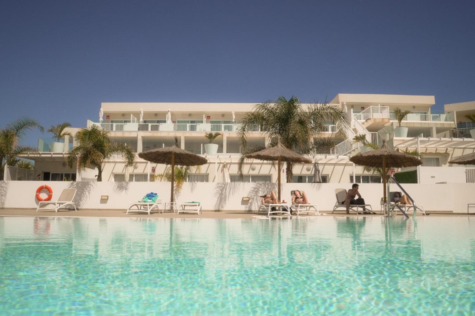 Precioso Apartamento En Complejo Con Piscina Costa Teguise Dış mekan fotoğraf